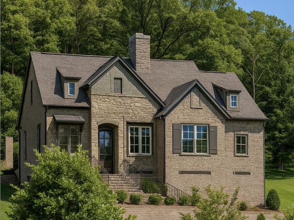 35 Annandale , Nashville, TN 37215