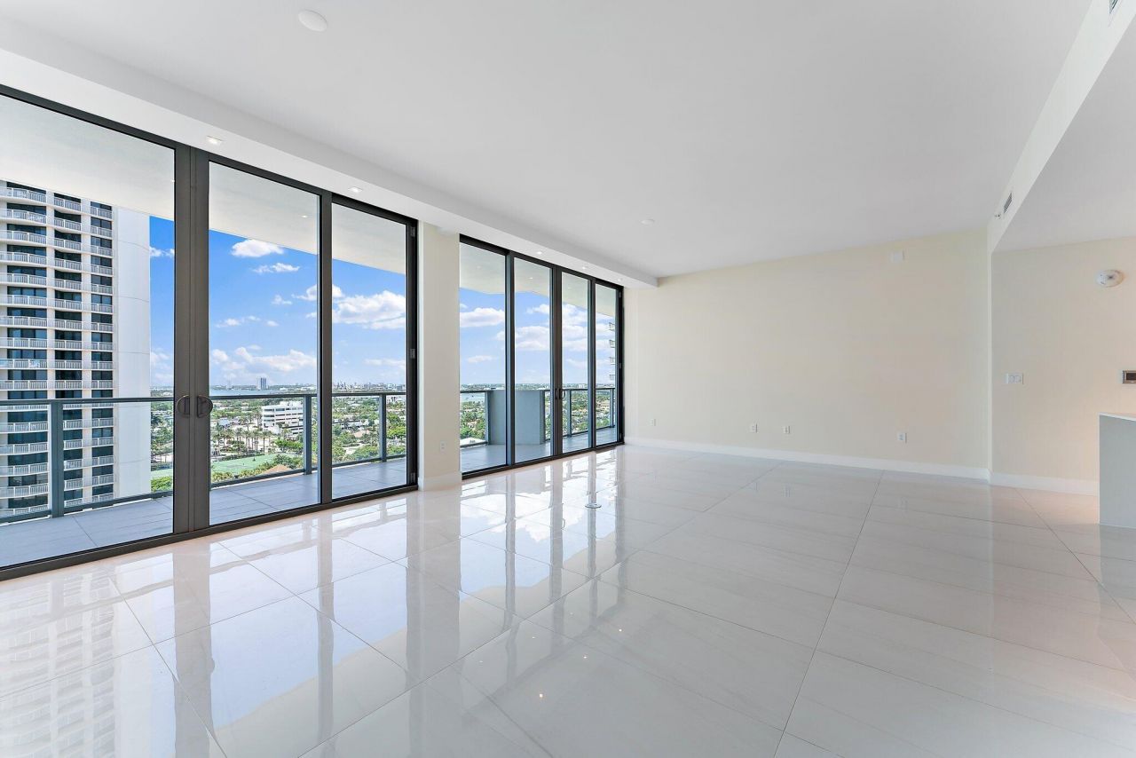 3100 N Ocean Drive, Unit H-1206, Singer Island, FL 33404 Photo