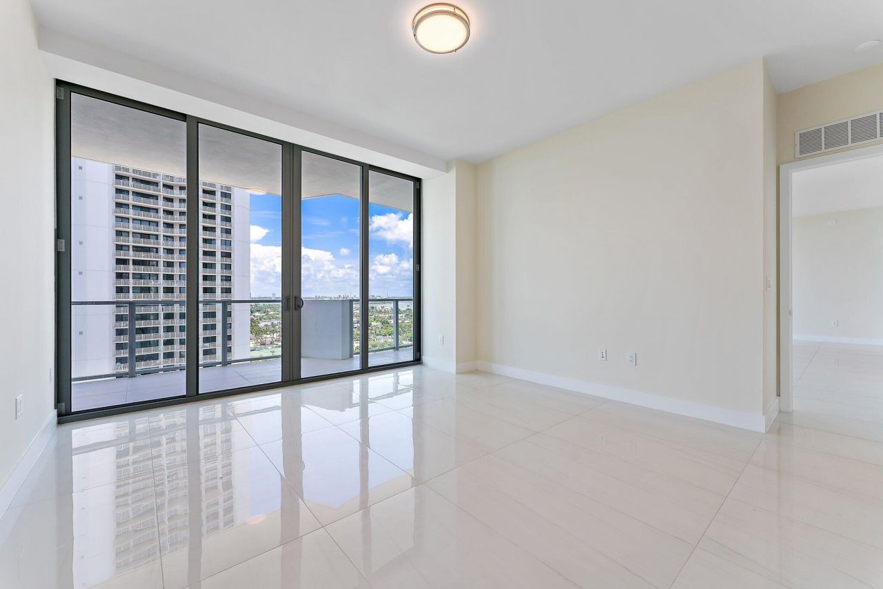 3100 N Ocean Drive, Unit H-1206, Singer Island, FL 33404 Photo