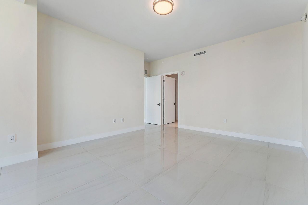 3100 N Ocean Drive, Unit H-1206, Singer Island, FL 33404 Photo