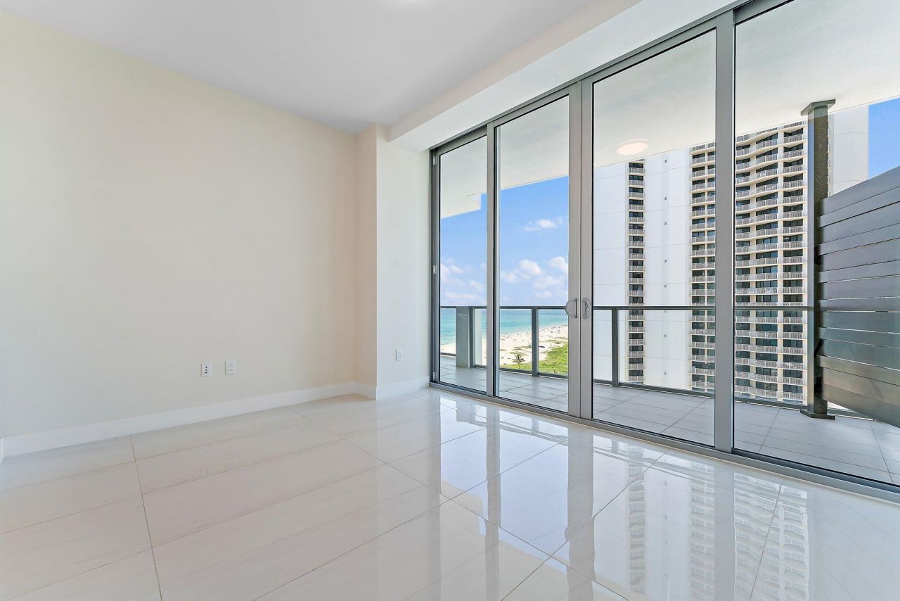 3100 N Ocean Drive, Unit H-1206, Singer Island, FL 33404 Photo