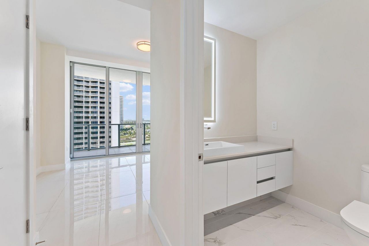 3100 N Ocean Drive, Unit H-1206, Singer Island, FL 33404 Photo
