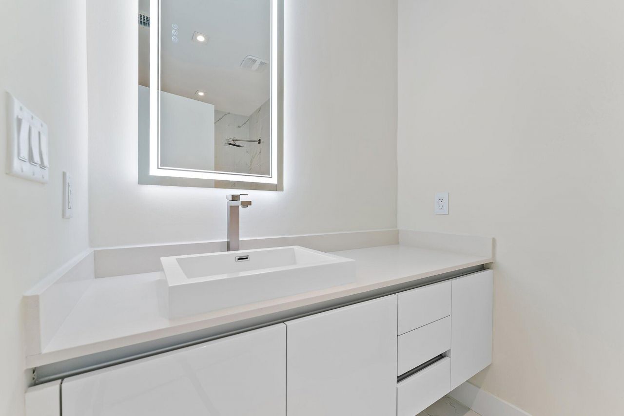 3100 N Ocean Drive, Unit H-1206, Singer Island, FL 33404 Photo