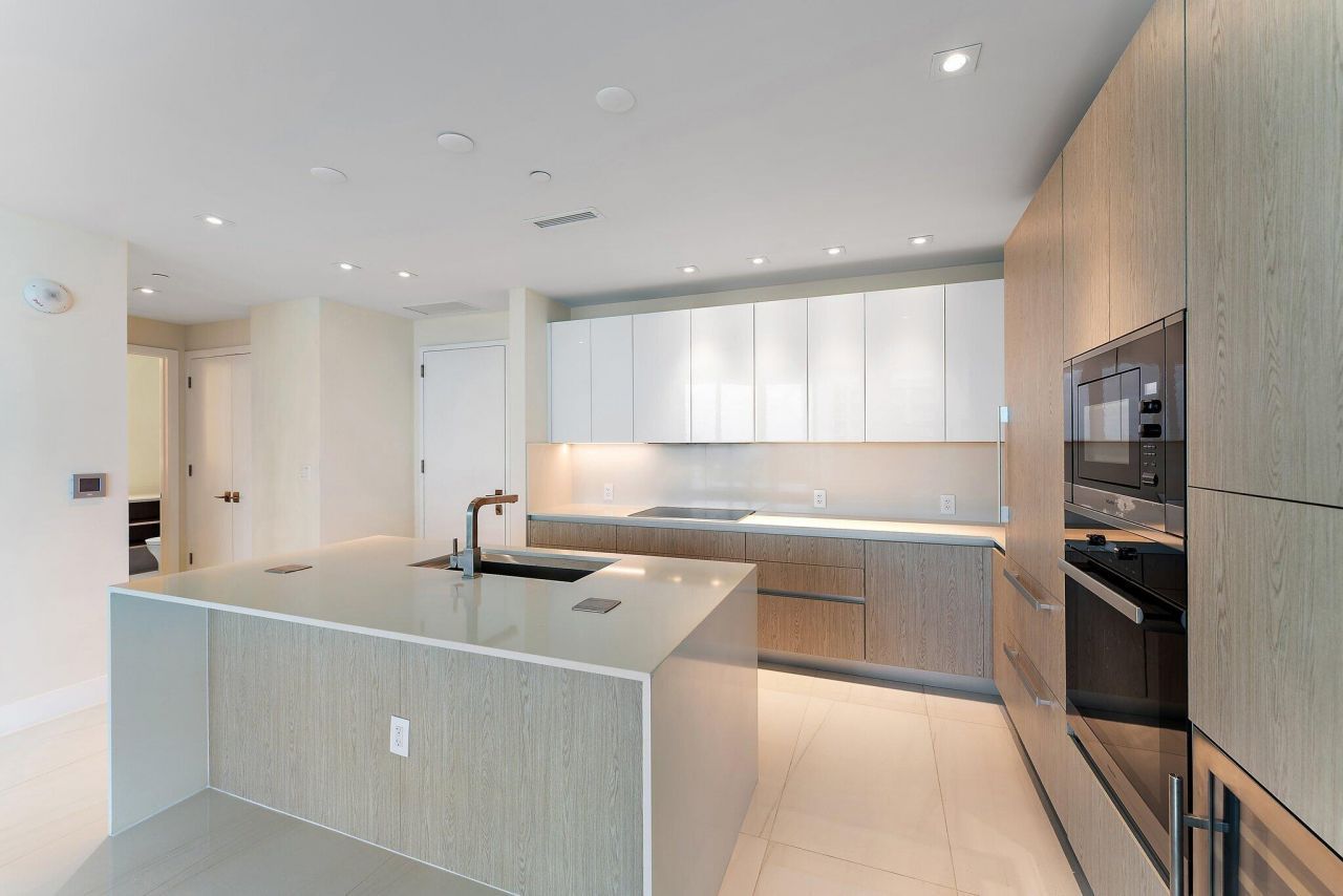 3100 N Ocean Drive, Unit H-1206, Singer Island, FL 33404 Photo