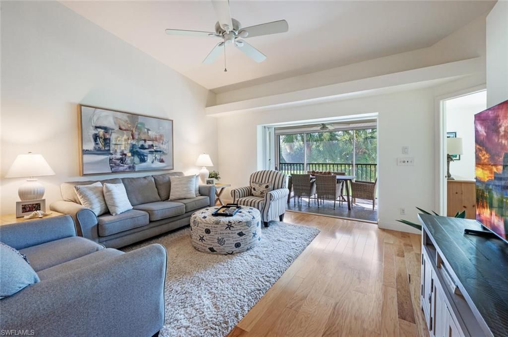 8600 Naples Heritage Dr, Unit 526, Naples, FL 34112 Photo