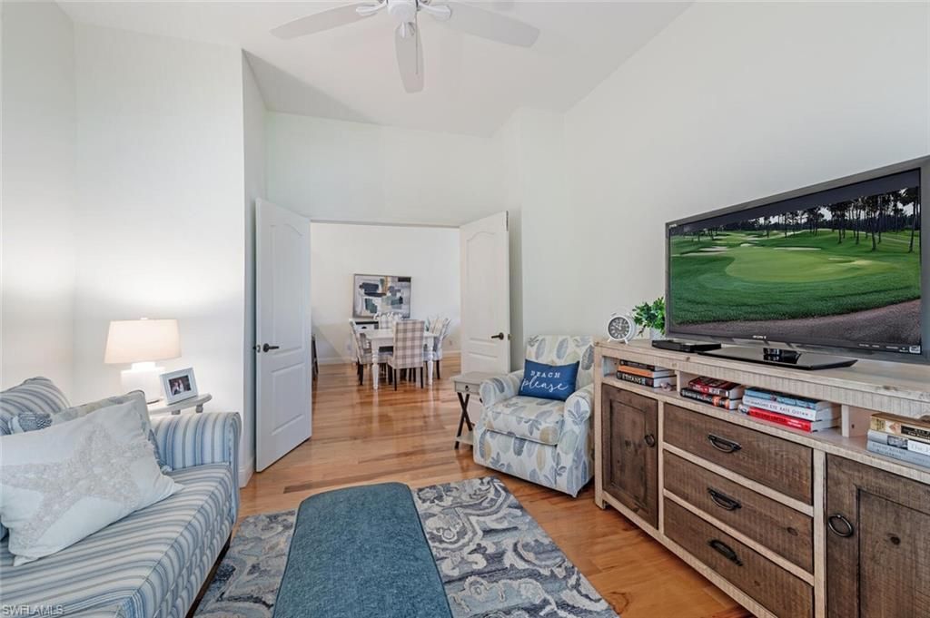 8600 Naples Heritage Dr, Unit 526, Naples, FL 34112 Photo