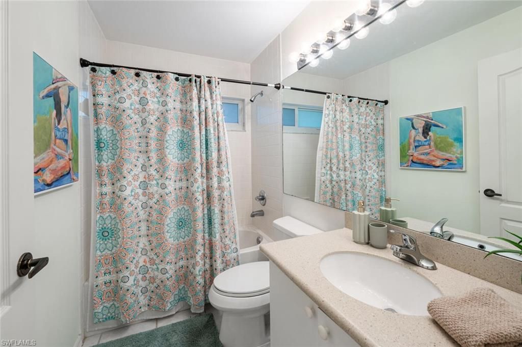 8600 Naples Heritage Dr, Unit 526, Naples, FL 34112 Photo
