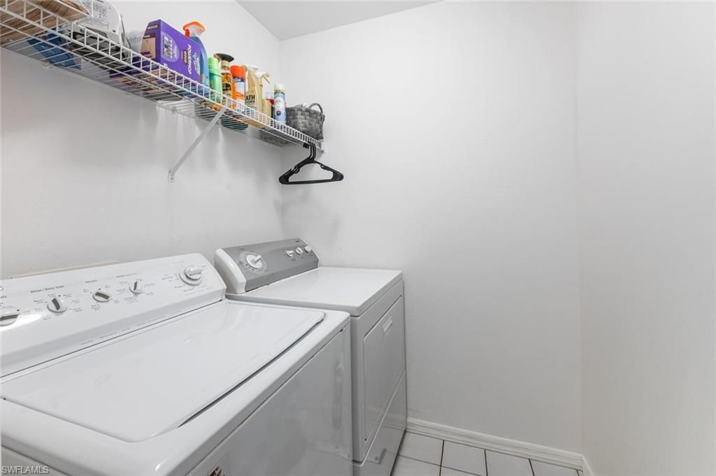 8600 Naples Heritage Dr, Unit 526, Naples, FL 34112 Photo