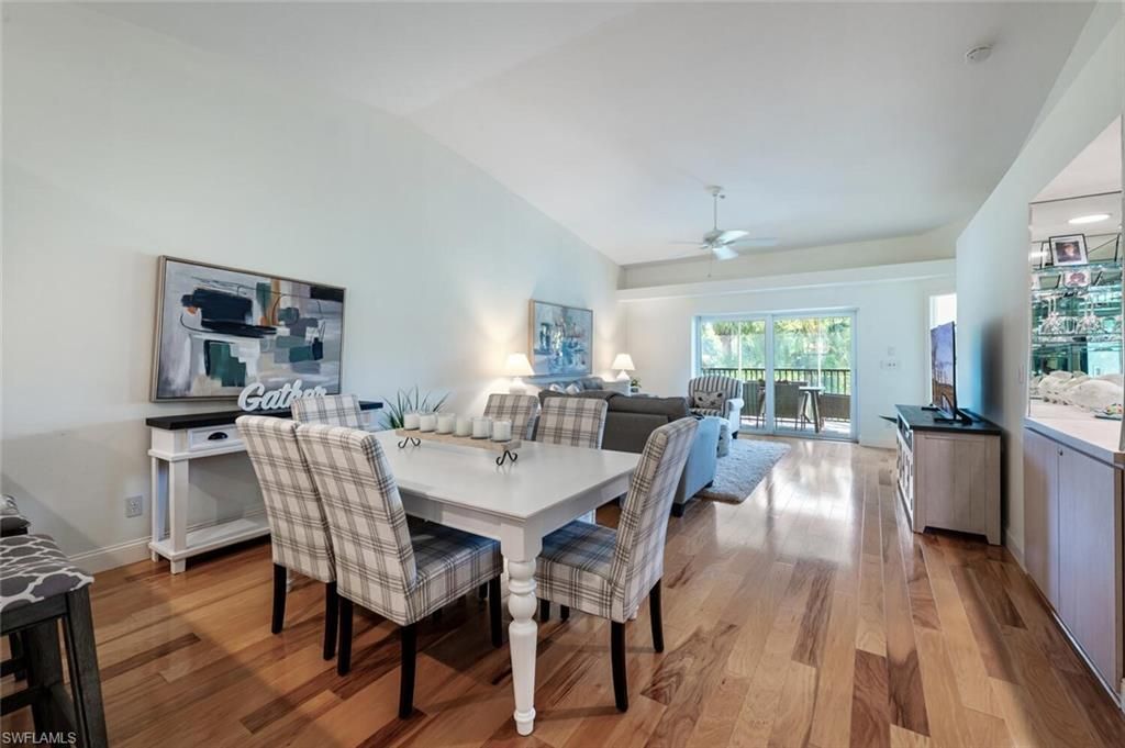8600 Naples Heritage Dr, Unit 526, Naples, FL 34112 Photo