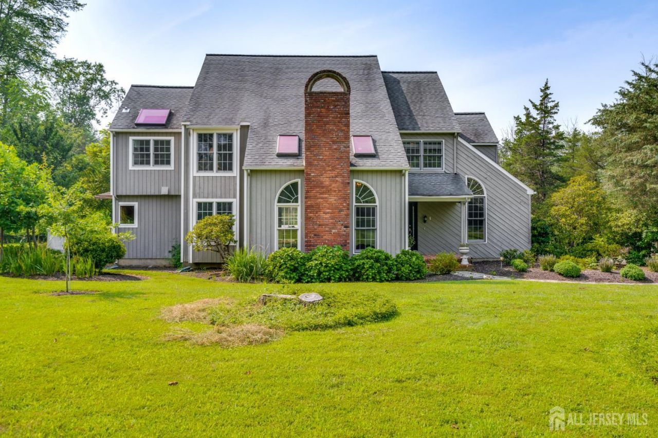 136 Rocktown Lambertville Road, Lambertville, NJ 08530 Main Photo