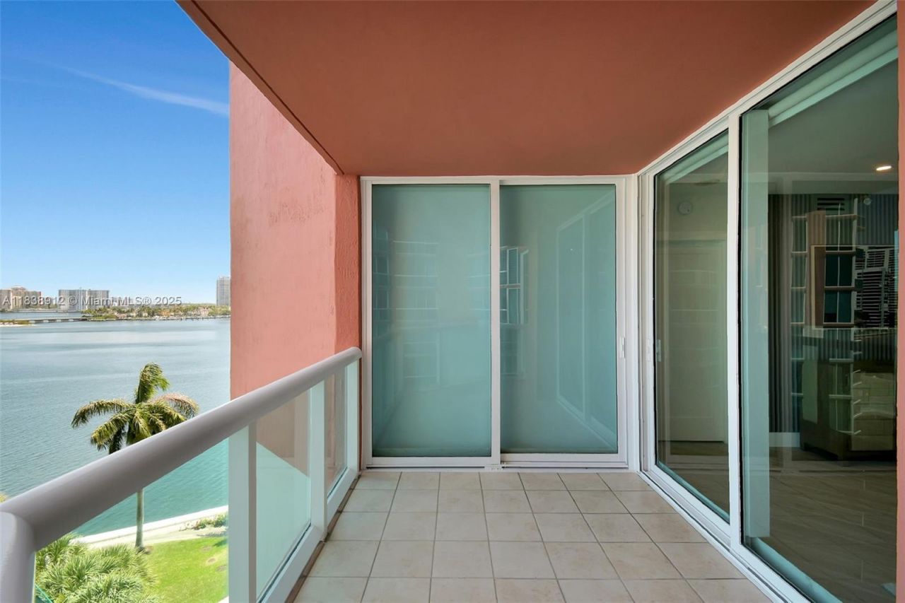 3370 Hidden Bay Dr, Unit 812, Aventura, FL 33180 Photo