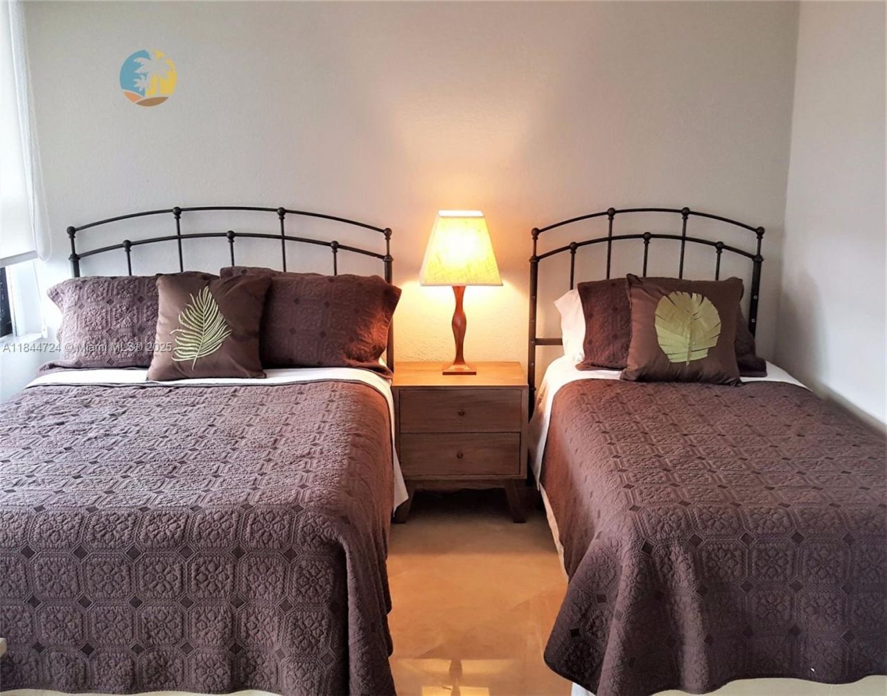 5225 Collins Ave, Unit 510, Miami Beach, FL 33140 Photo