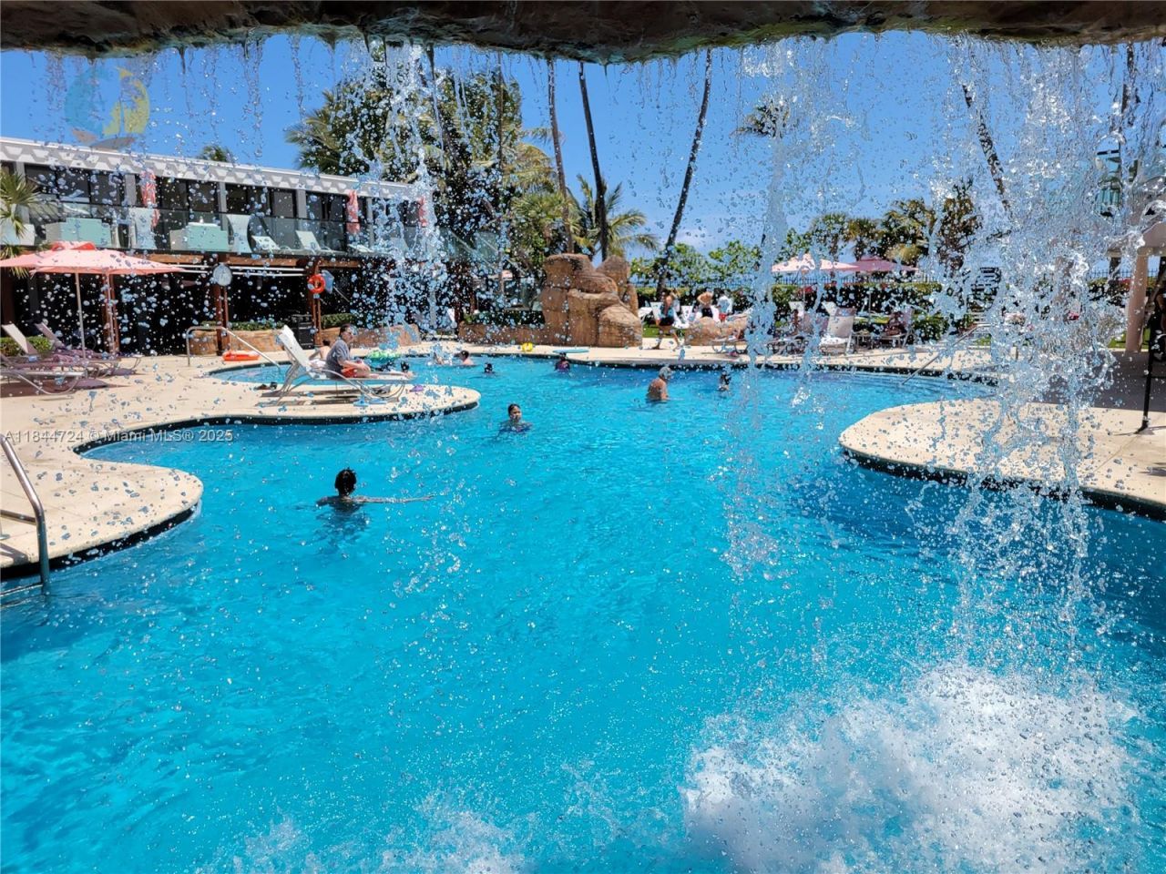 5225 Collins Ave, Unit 510, Miami Beach, FL 33140 Photo