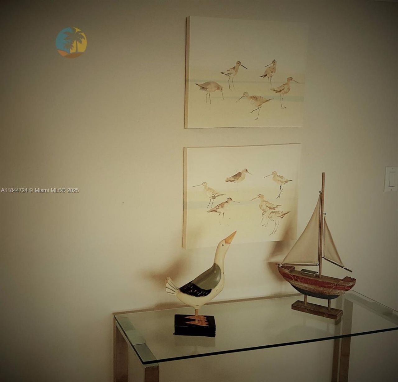 5225 Collins Ave, Unit 510, Miami Beach, FL 33140 Photo