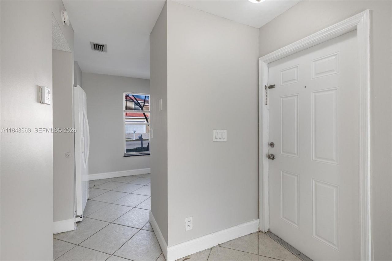 3310 Indian Key Blvd, Margate, FL 33063 Photo