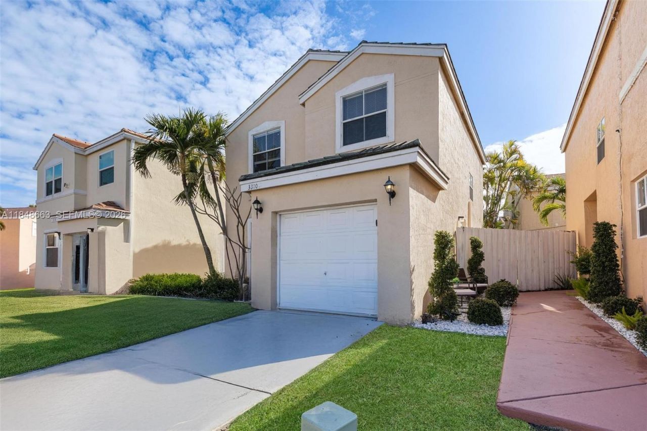 3310 Indian Key Blvd, Margate, FL 33063 Photo