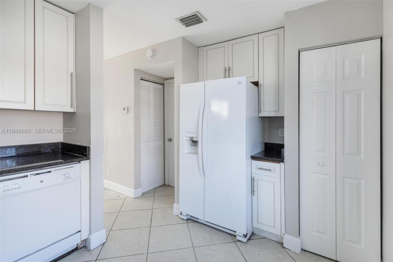 3310 Indian Key Blvd, Margate, FL 33063 Photo