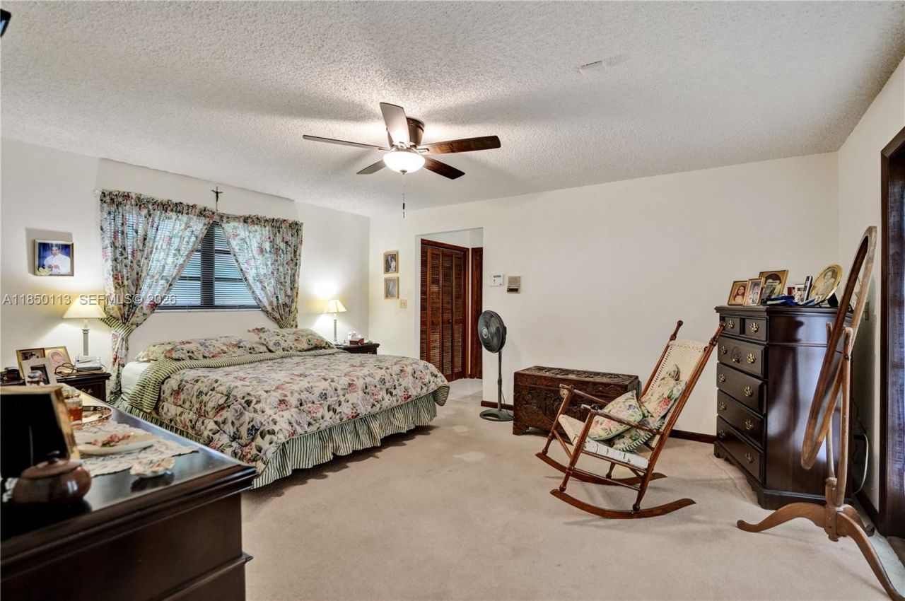 9461 SW 134th St, Miami, FL 33176 Photo