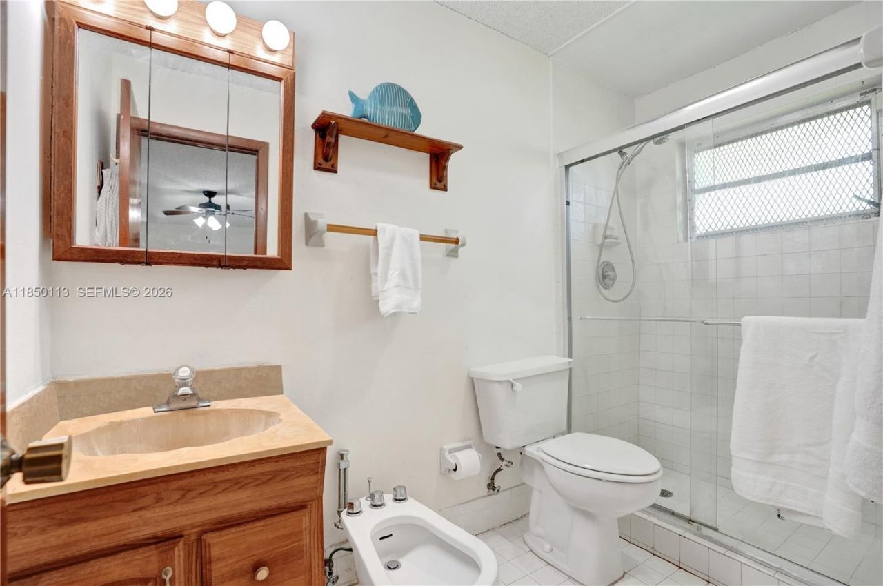 9461 SW 134th St, Miami, FL 33176 Photo