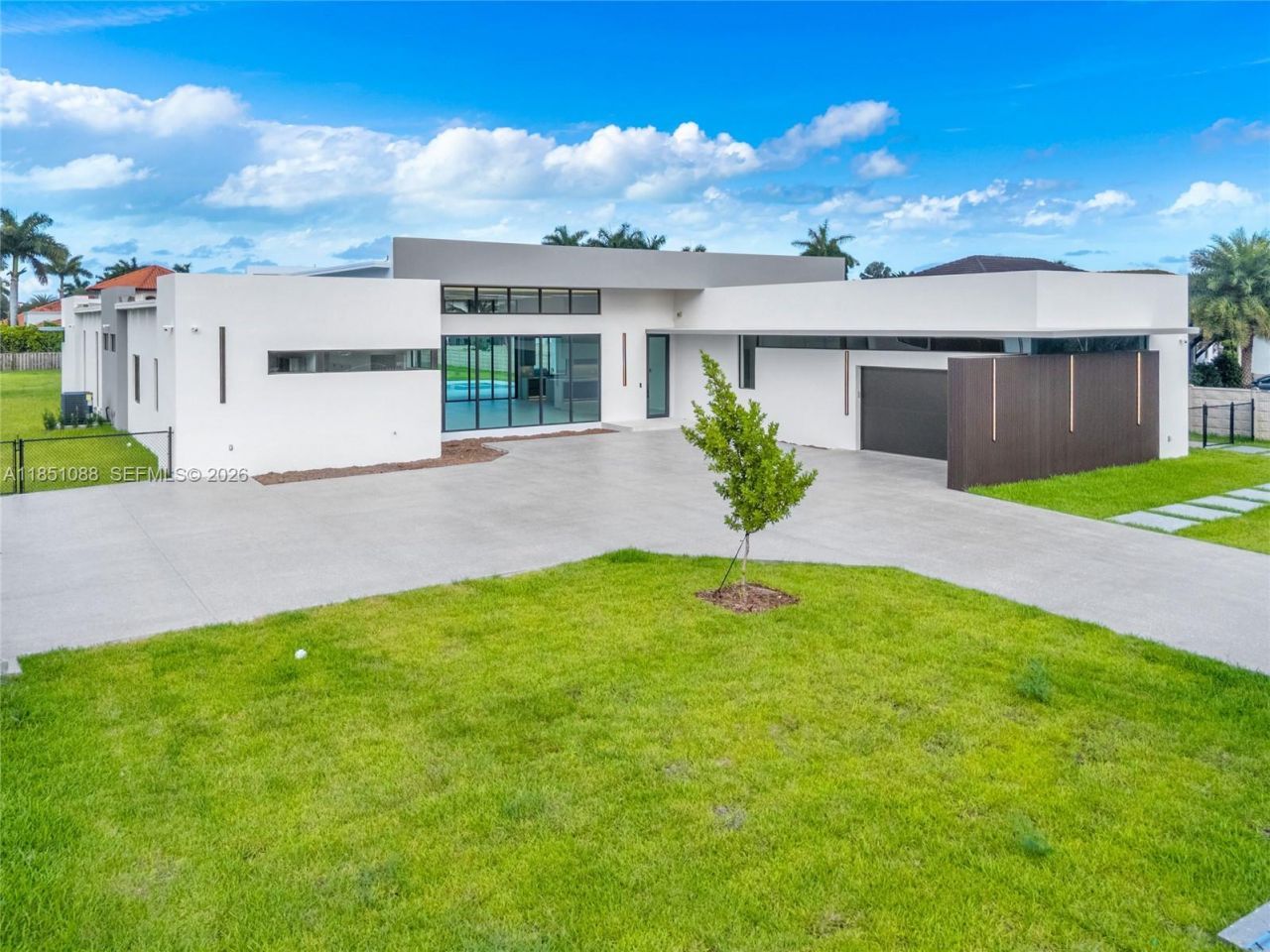 12190 NW 6th St, Miami, FL 33182 Photo