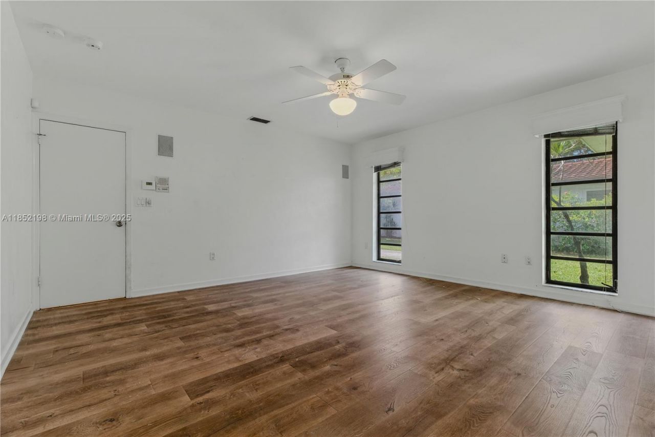 17900 SW 77th Ave, Palmetto Bay, FL 33157 Photo