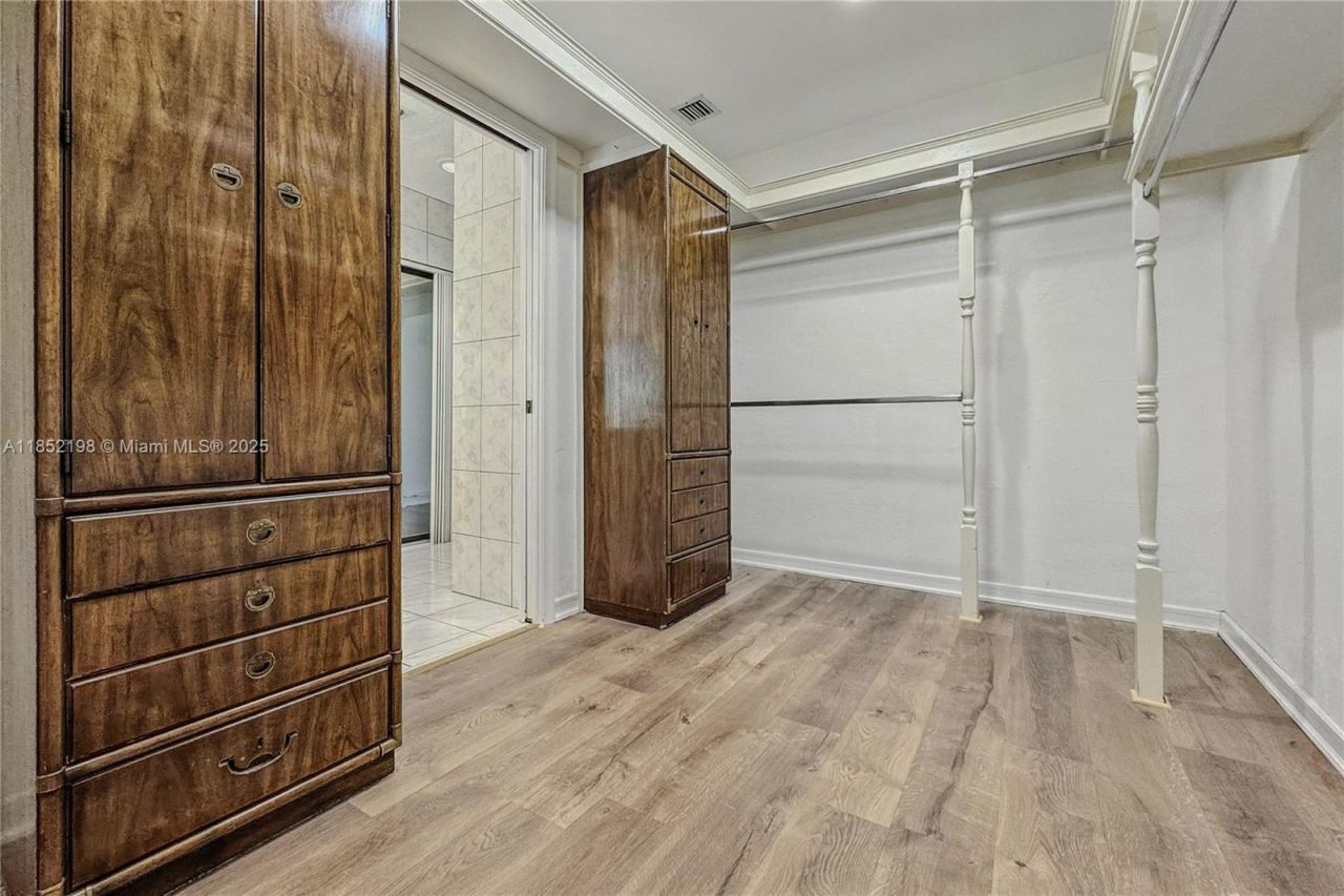 17900 SW 77th Ave, Palmetto Bay, FL 33157 Photo