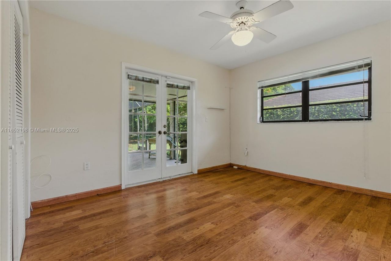 17900 SW 77th Ave, Palmetto Bay, FL 33157 Photo