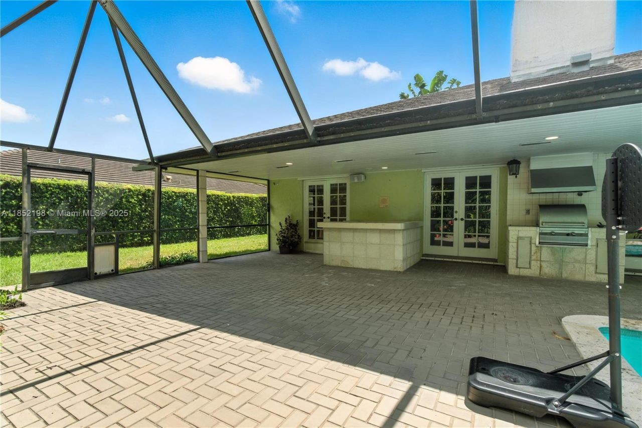 17900 SW 77th Ave, Palmetto Bay, FL 33157 Photo