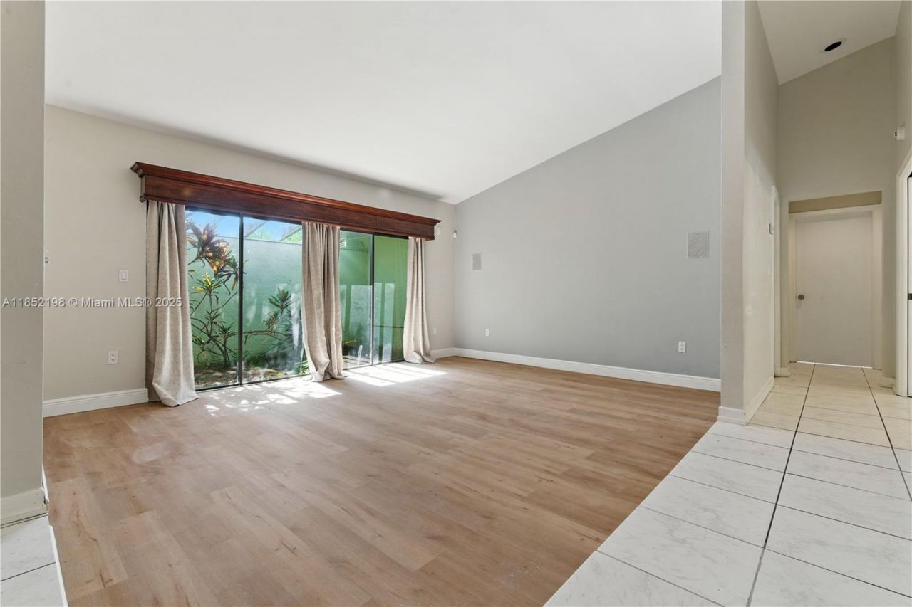 17900 SW 77th Ave, Palmetto Bay, FL 33157 Photo