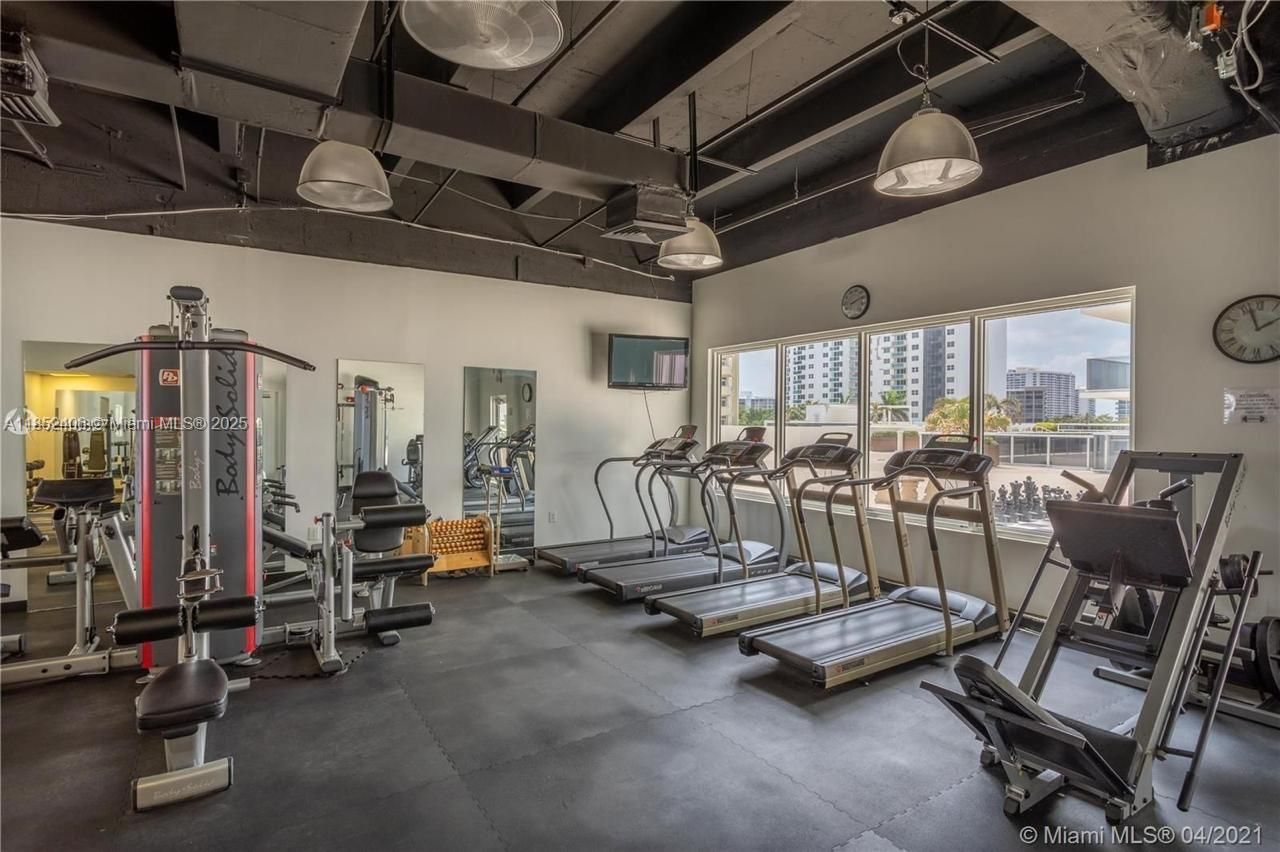 2751 S Ocean Dr, Unit 1406-S, Hollywood, FL 33019 Photo