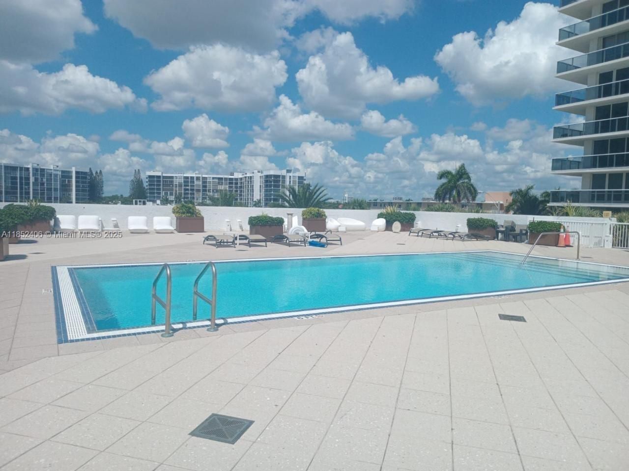 2751 S Ocean Dr, Unit 1406-S, Hollywood, FL 33019 Photo