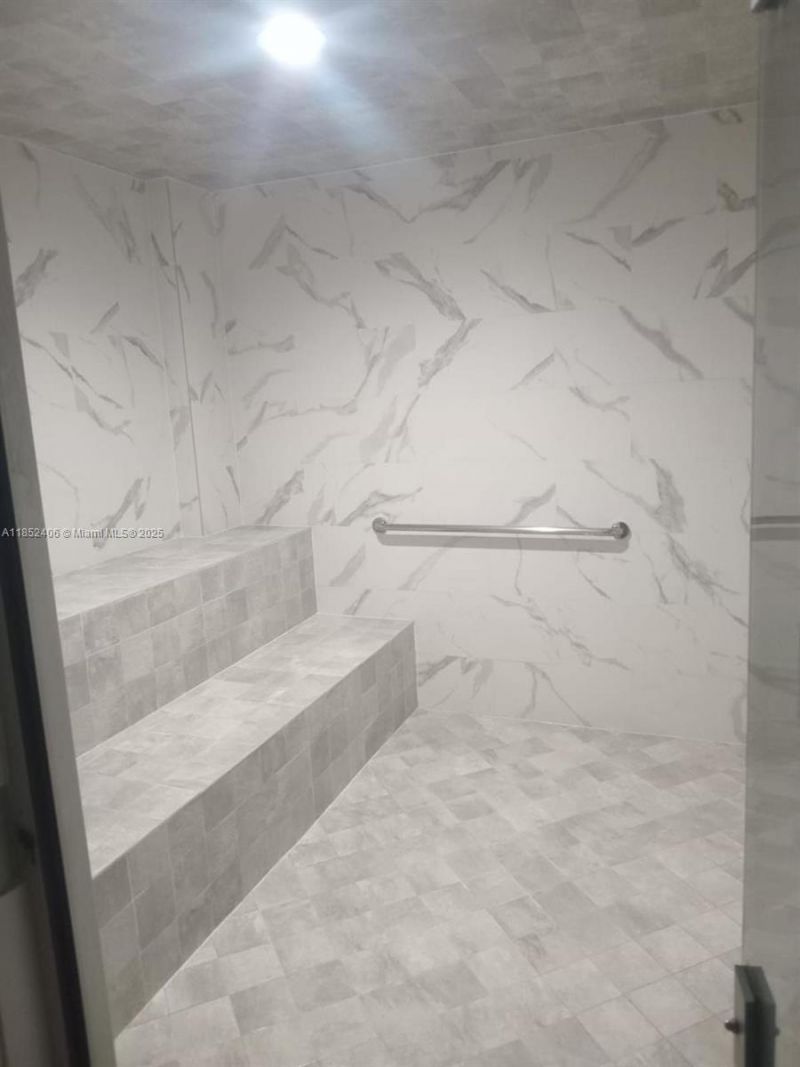2751 S Ocean Dr, Unit 1406-S, Hollywood, FL 33019 Photo