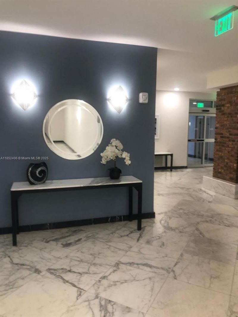 2751 S Ocean Dr, Unit 1406-S, Hollywood, FL 33019 Photo