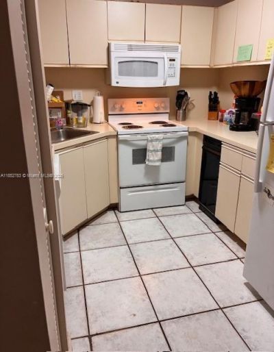 10170 SW 77th Ct, Miami, FL 33156 Photo