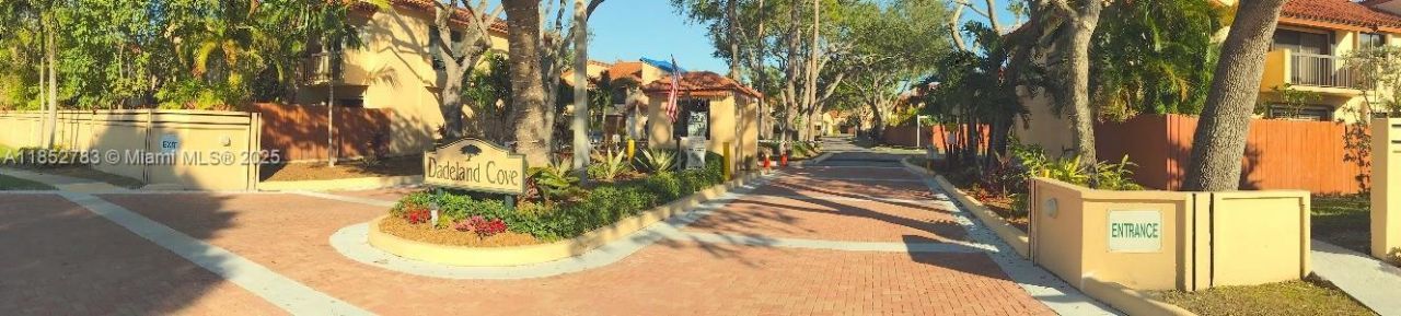 10170 SW 77th Ct, Miami, FL 33156 Photo