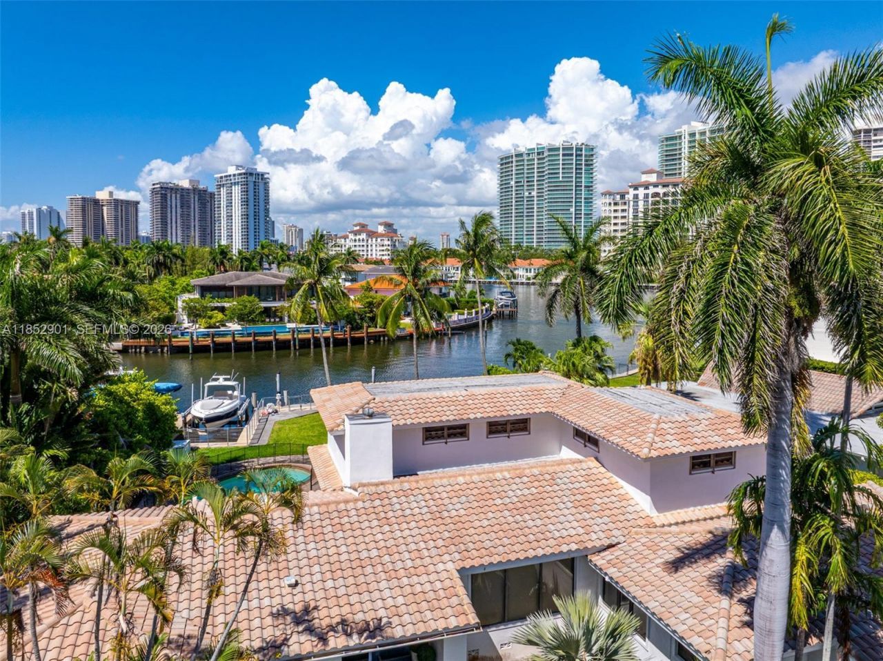 268 S Parkway, Golden Beach, FL 33160 Photo