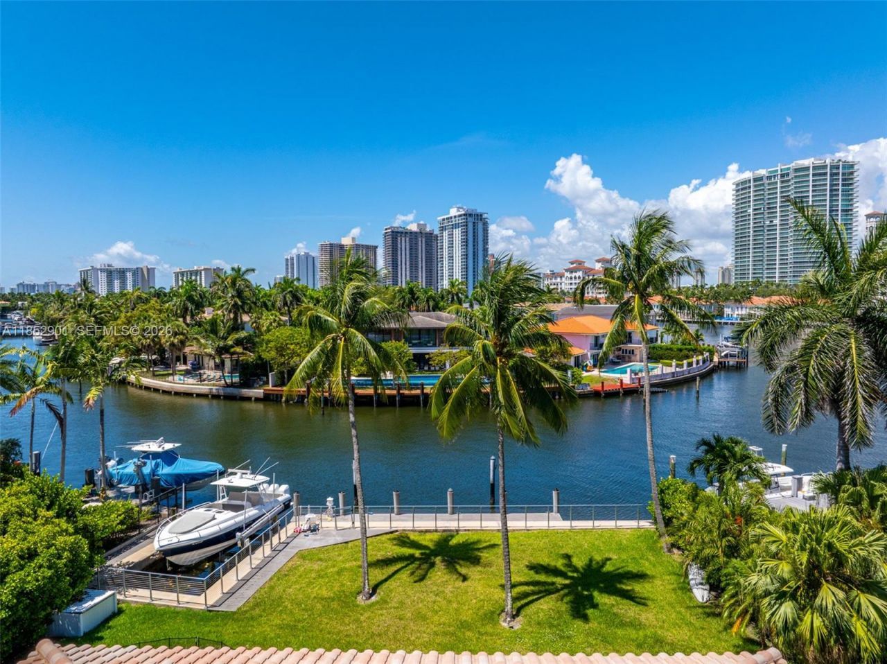 268 S Parkway, Golden Beach, FL 33160 Photo