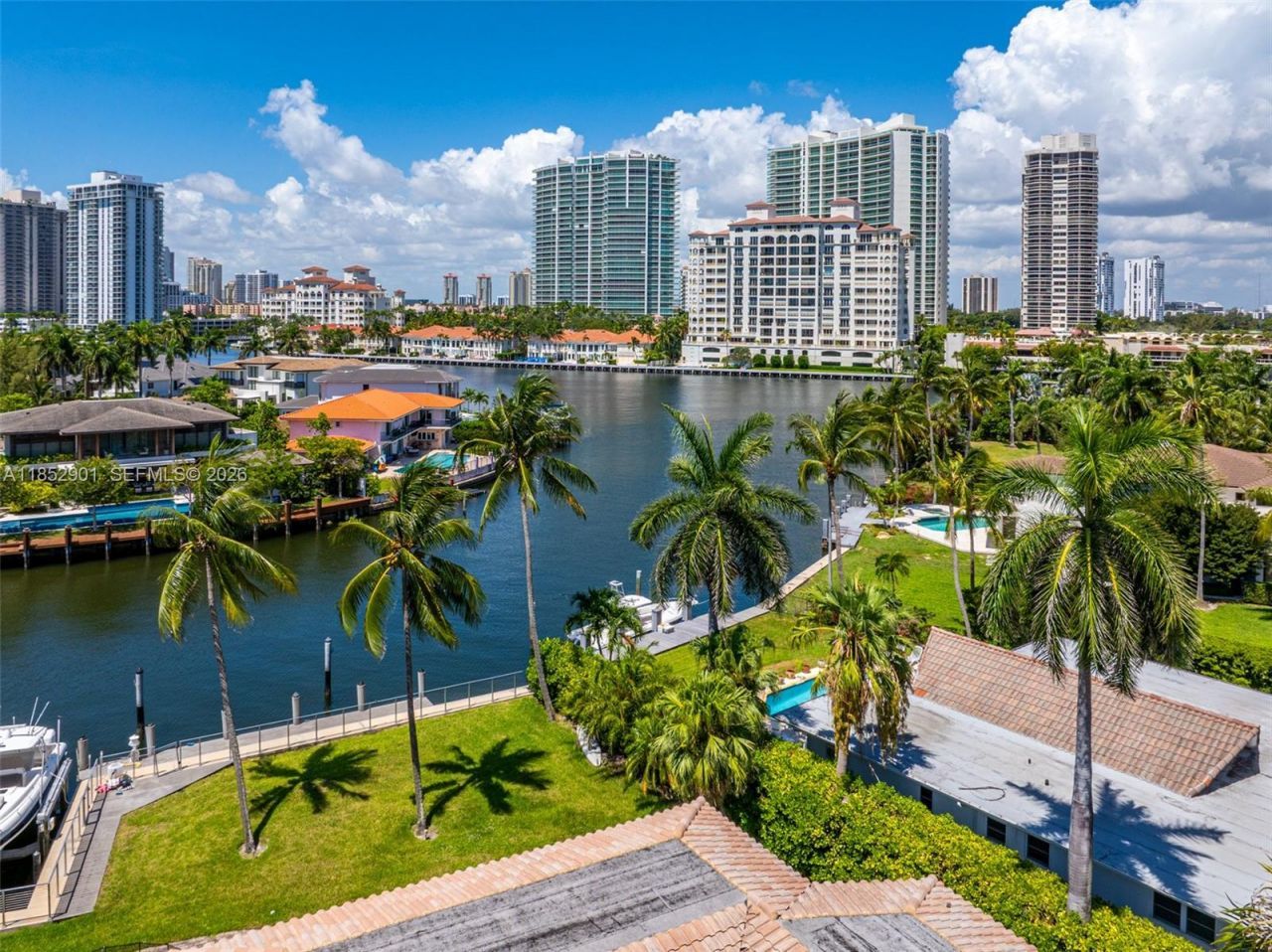 268 S Parkway, Golden Beach, FL 33160 Photo