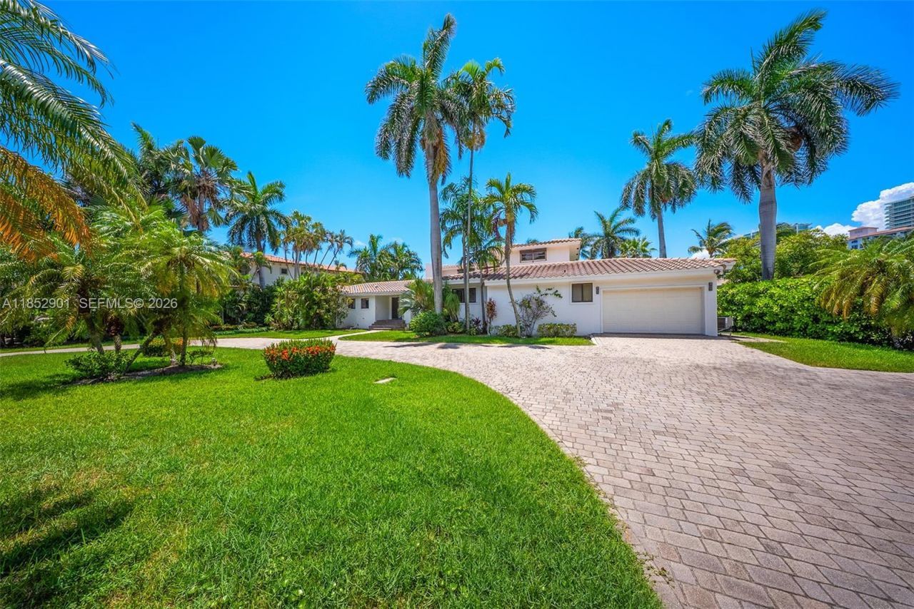 268 S Parkway, Golden Beach, FL 33160 Photo