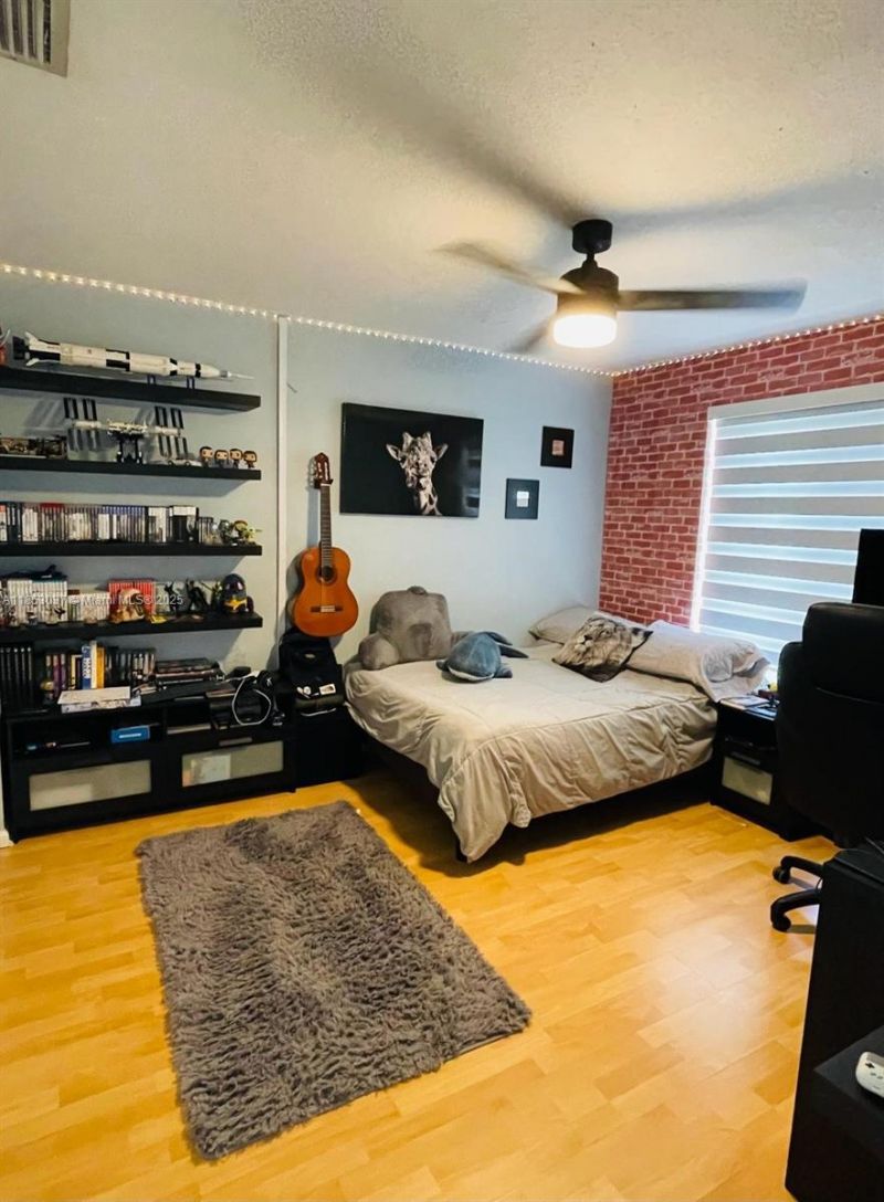 18336 NW 6th St, Pembroke Pines, FL 33029 Photo