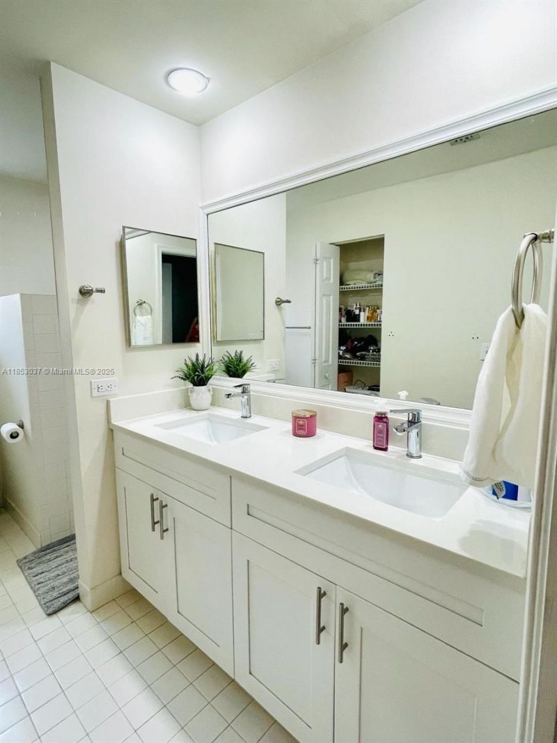 18336 NW 6th St, Pembroke Pines, FL 33029 Photo