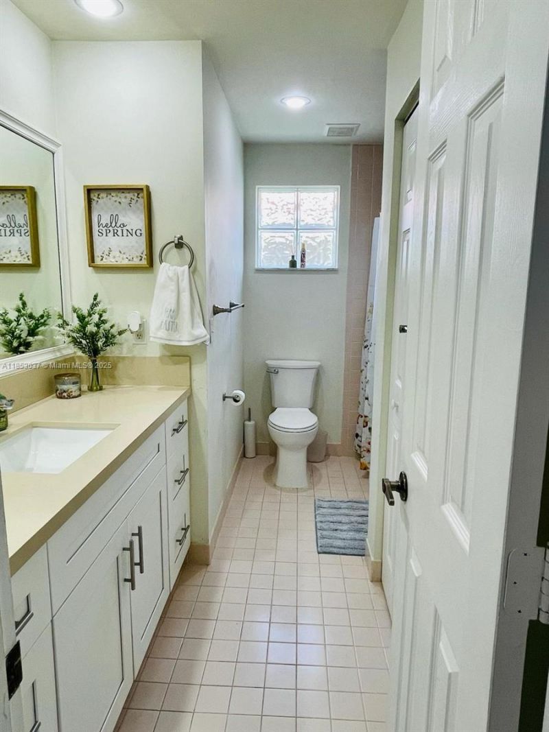 18336 NW 6th St, Pembroke Pines, FL 33029 Photo