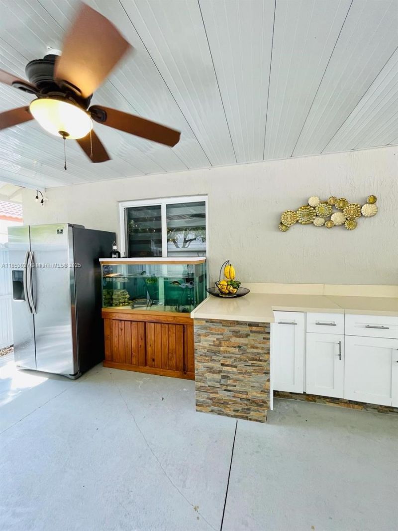 18336 NW 6th St, Pembroke Pines, FL 33029 Photo