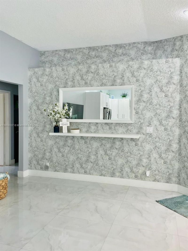 18336 NW 6th St, Pembroke Pines, FL 33029 Photo