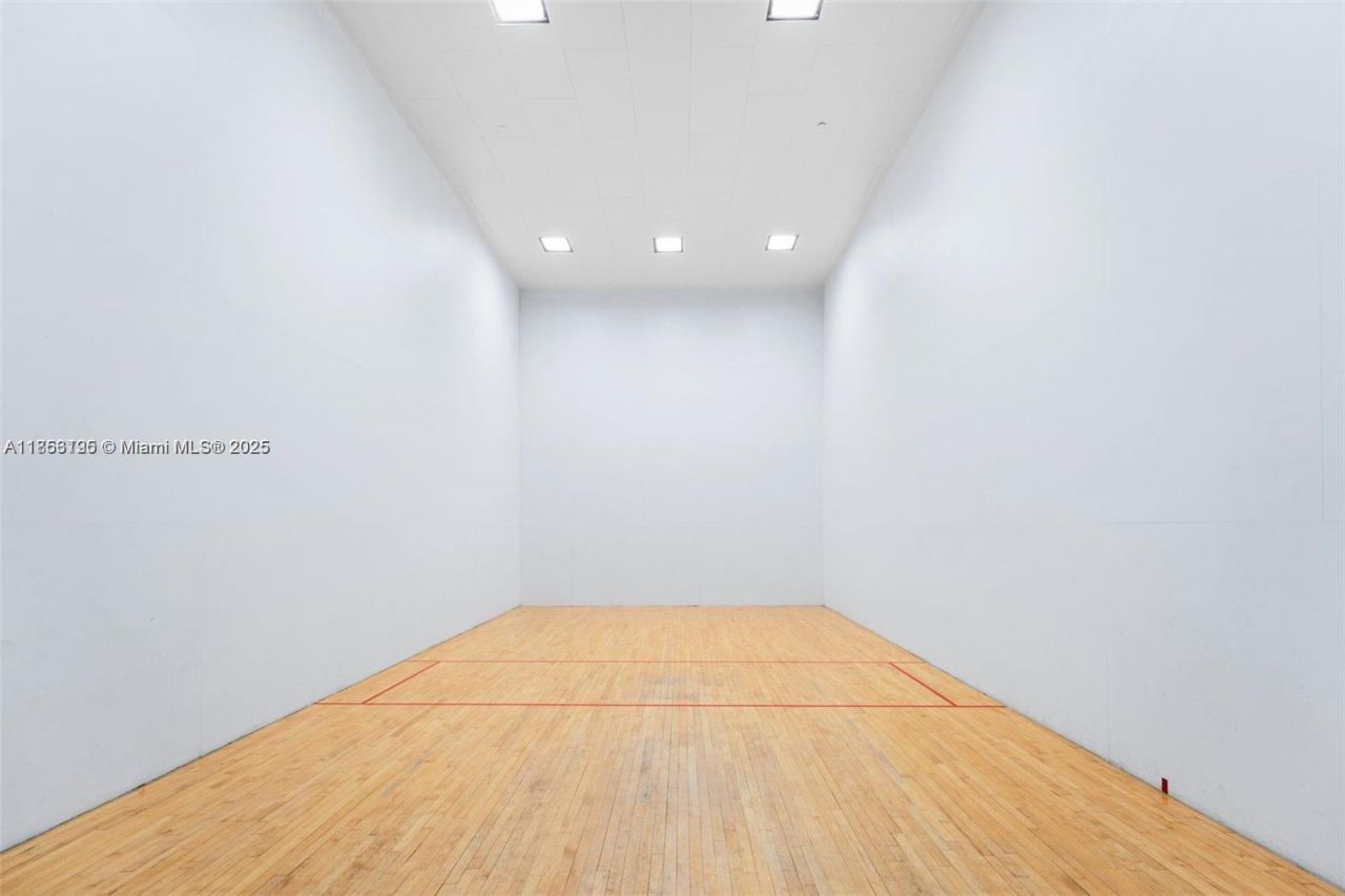 4000 Towerside Ter, Unit PH9, Miami, FL 33138 Photo