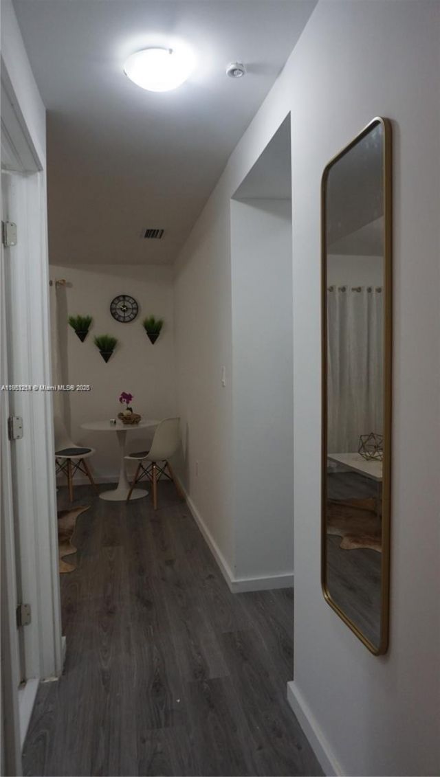 810 7th St, Unit 107, Miami Beach, FL 33139 Photo