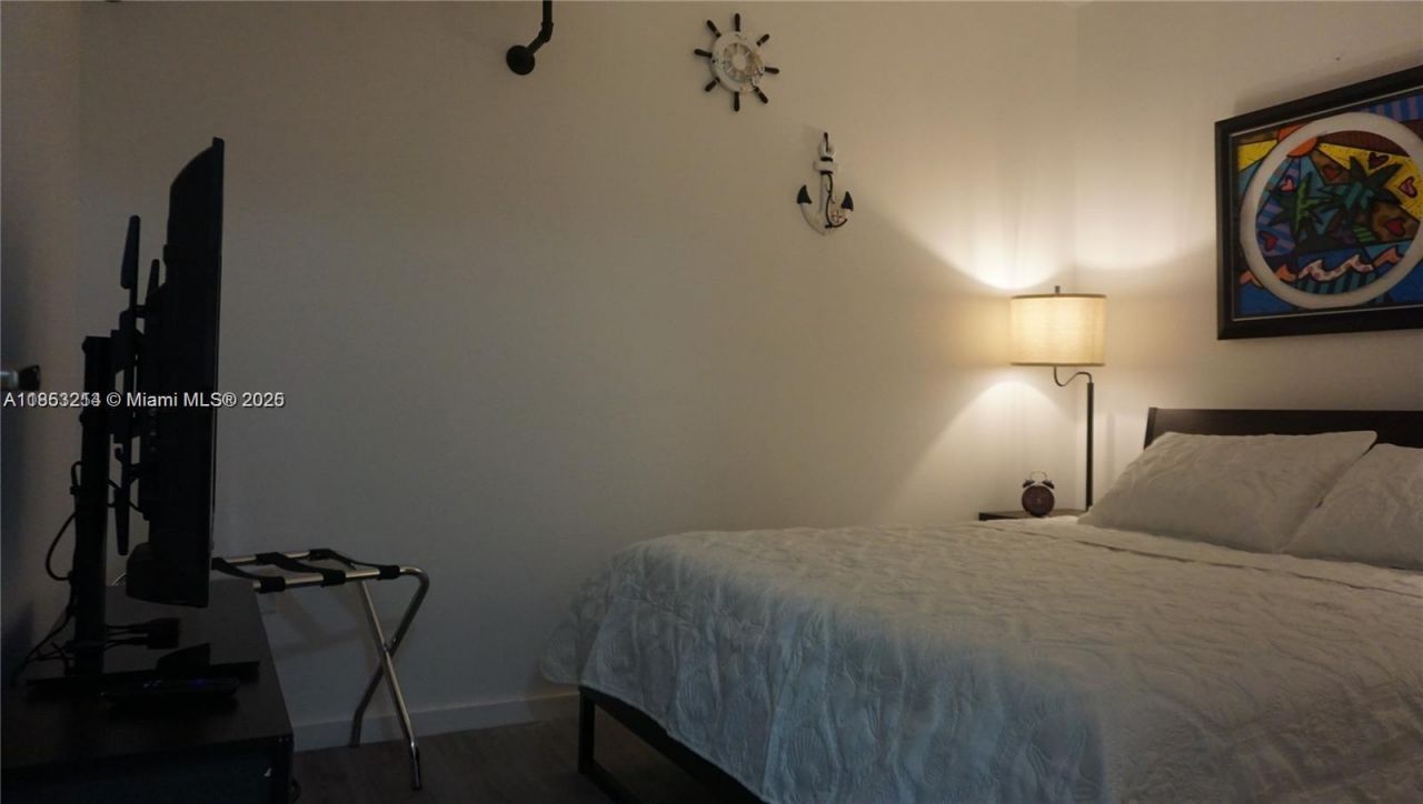 810 7th St, Unit 107, Miami Beach, FL 33139 Photo