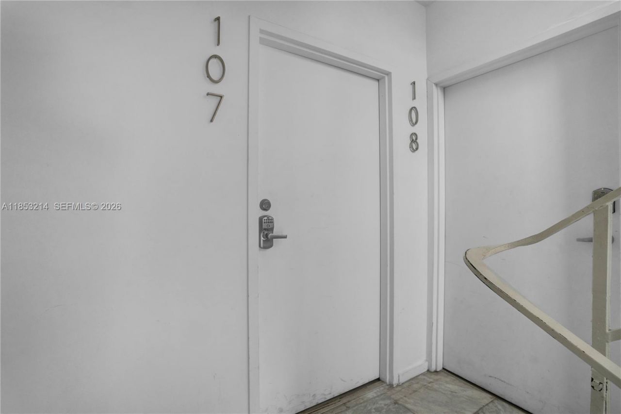 810 7th St, Unit 107, Miami Beach, FL 33139 Photo