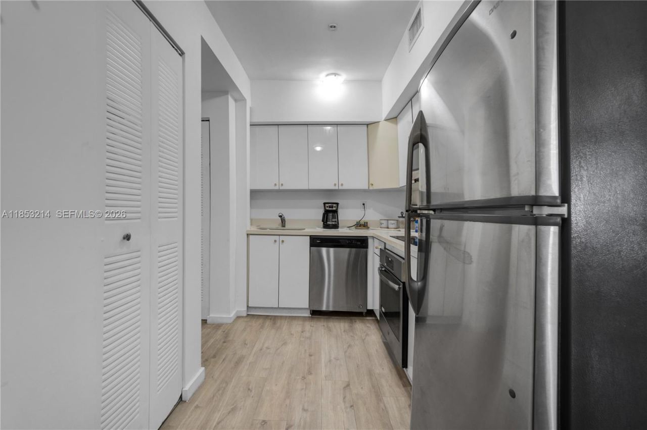 810 7th St, Unit 107, Miami Beach, FL 33139 Photo