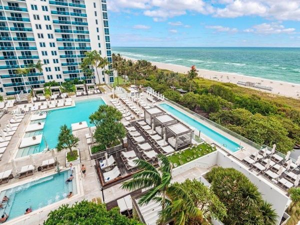 2301 Collins Ave, Unit 811, Miami Beach, FL 33139